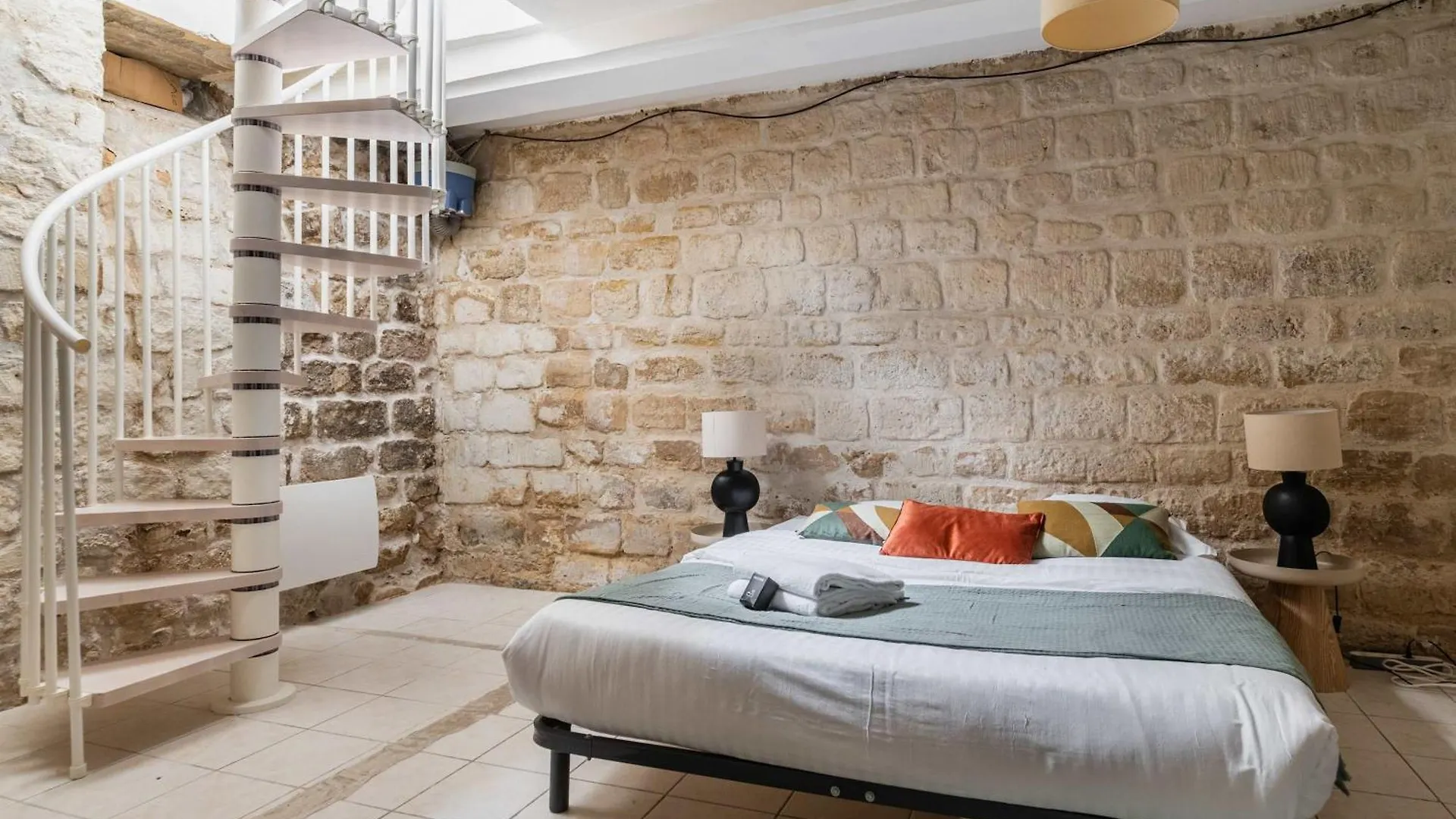 Appartement Familial Proche Des Commerces - 8P - Flat-Guest Paris 0*,  France